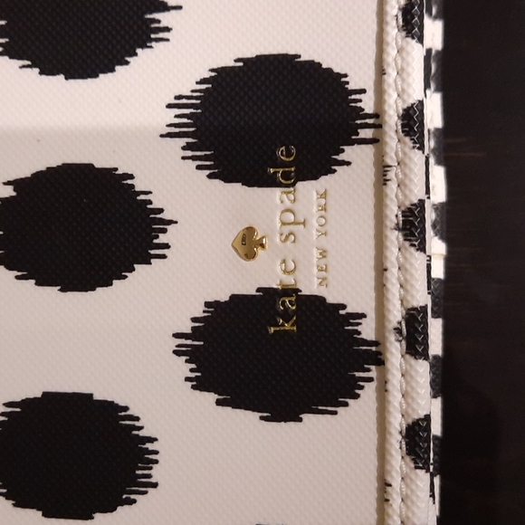 Kate Spade Crossbody Bag - Picture 2 of 9